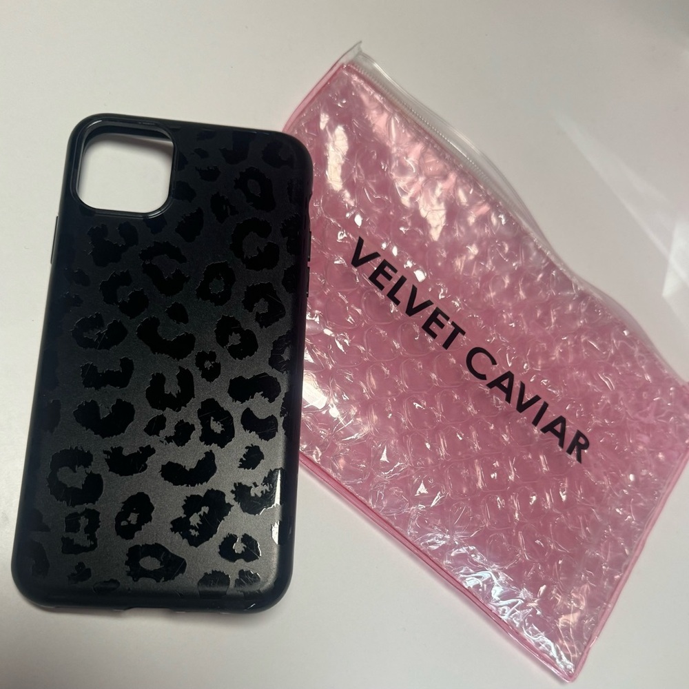 Velvet Caviar iPhone 11 Pro Max Black Leopard Case